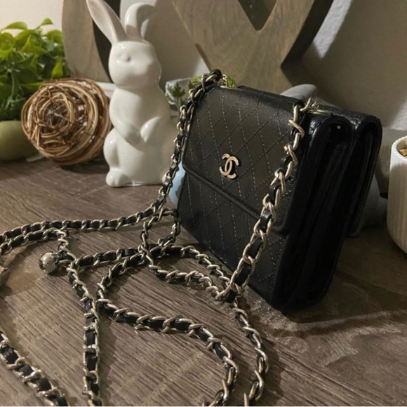 💣⛓️ Chanel Mini Pearl Crush Wallet Chain Adjustable Waist Bag Crossbody - Picture 9 of 14
